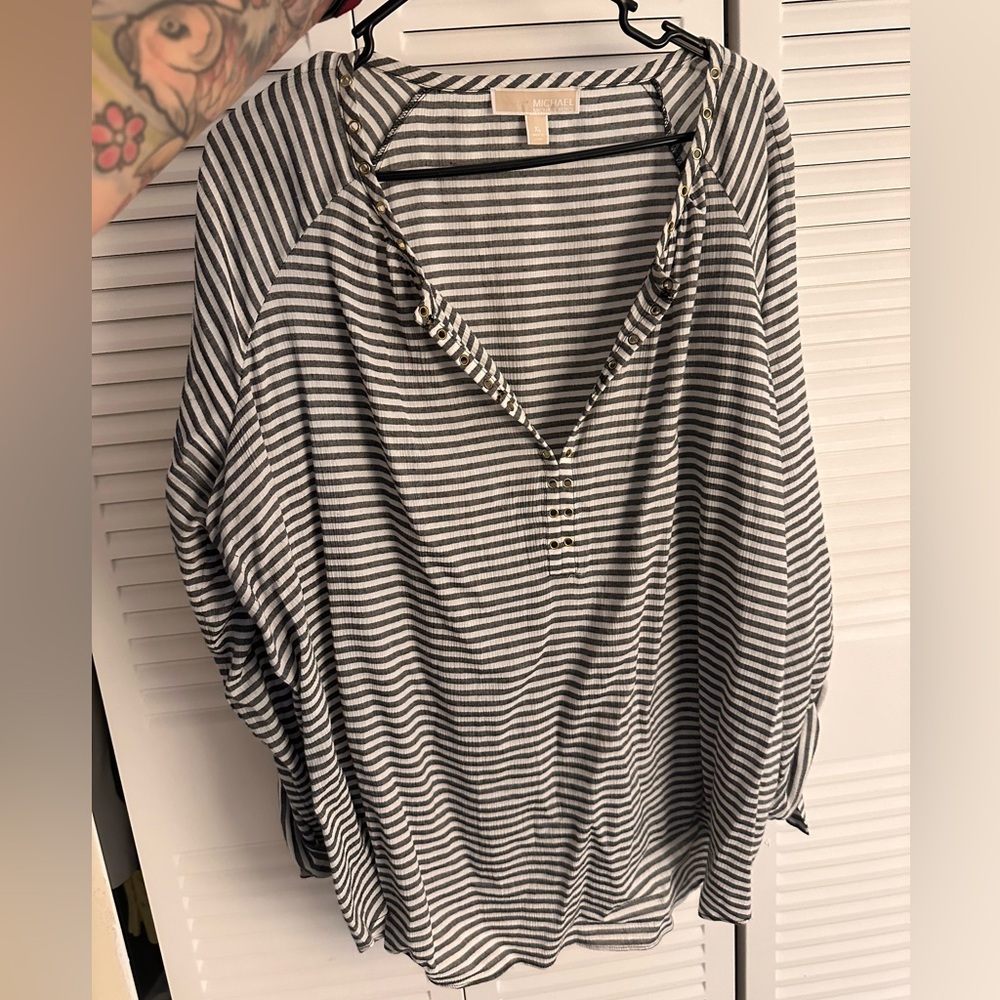 Michael Kors Blouse.